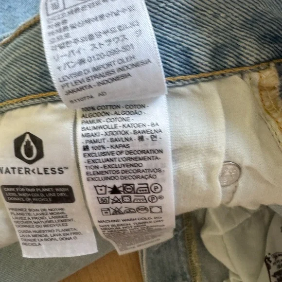 Levi’s 501 Premium Jeans W26 L30 Light Wash Button Fly Straight Leg - Picture 8 of 9